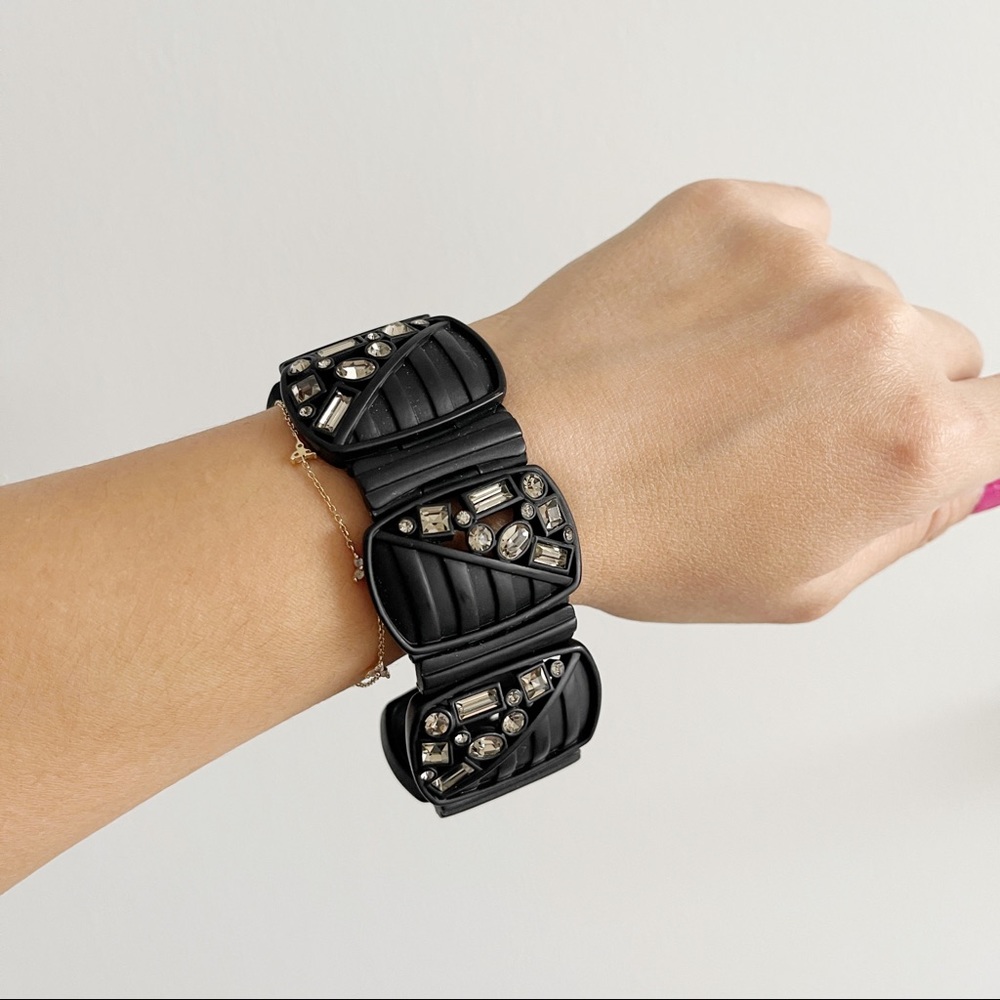 Chunky metal black bracelet